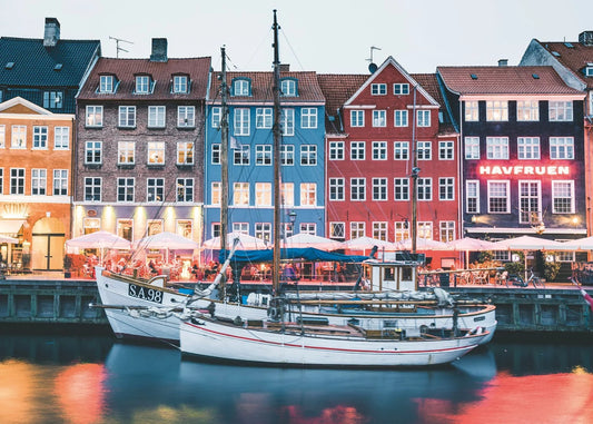 Ravensburger - Stockholm, Sweden- 1000 Piece Puzzle