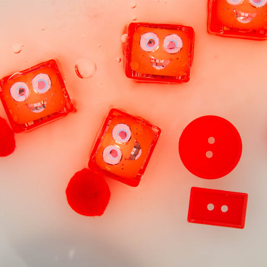Glo Pals® Original Light-Up Cubes 4-Packs - Sammy – Red
