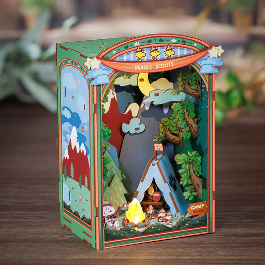 Hands Craft | PeanutsĀ® Snoopyās Beagle Scouts