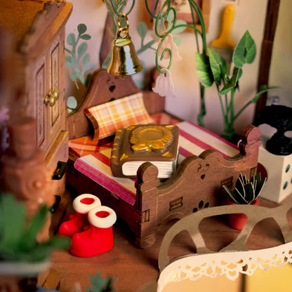 Hands Craft | Fairytale Tree House