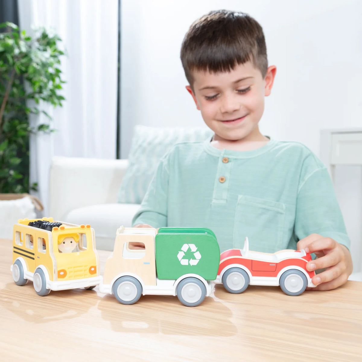 Melissa and Doug - Cheery Lane Vehicles & Play Figurines
