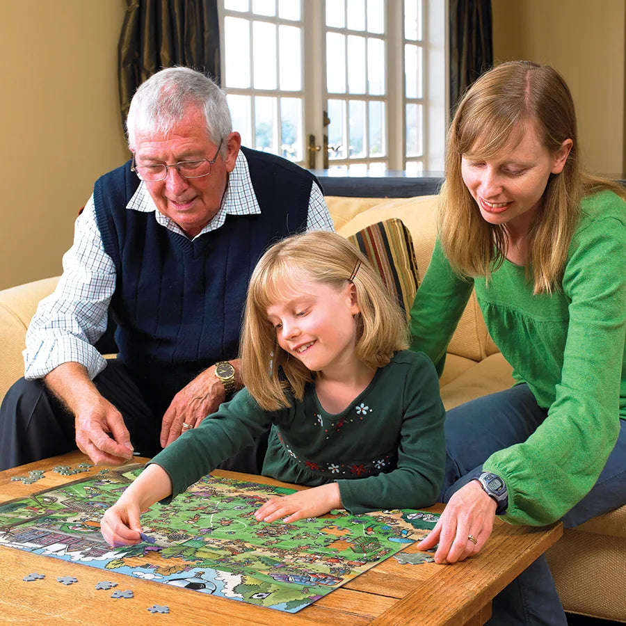 Family Puzzle - Offside Antics 350 pcs (Cobble Hill)