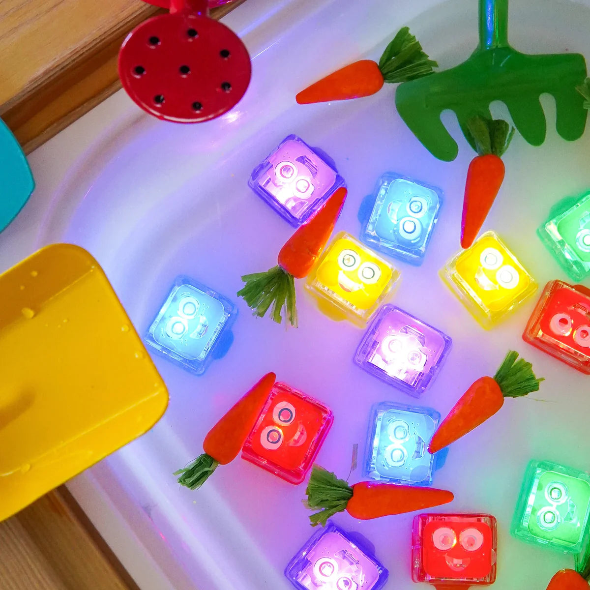 Glo Pals® Party Pal Light-Up Cubes 4 Pack - Limited Edition