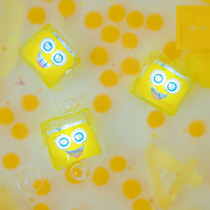 Glo Pals® Original Light-Up Cubes 4-Packs - Alex – Yellow