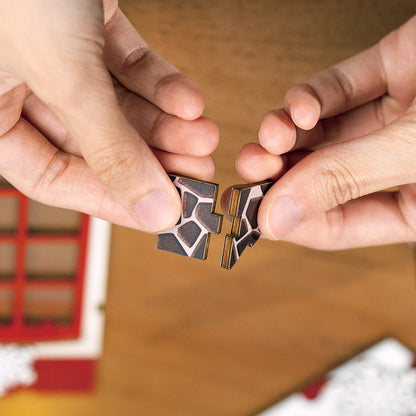 Hands Craft | Christmas Indoor Scene