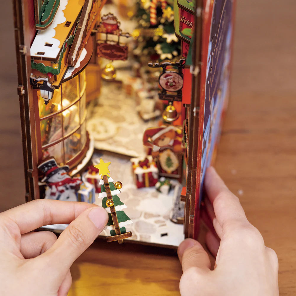 Hands Craft | Christmas Street