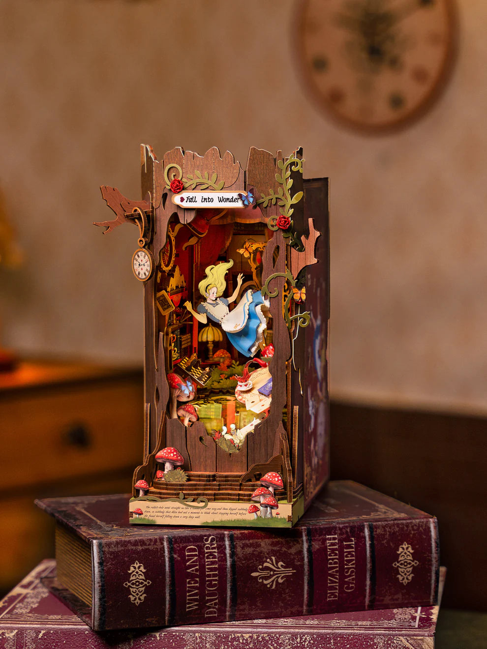 Hands Craft | Fall into Wonder