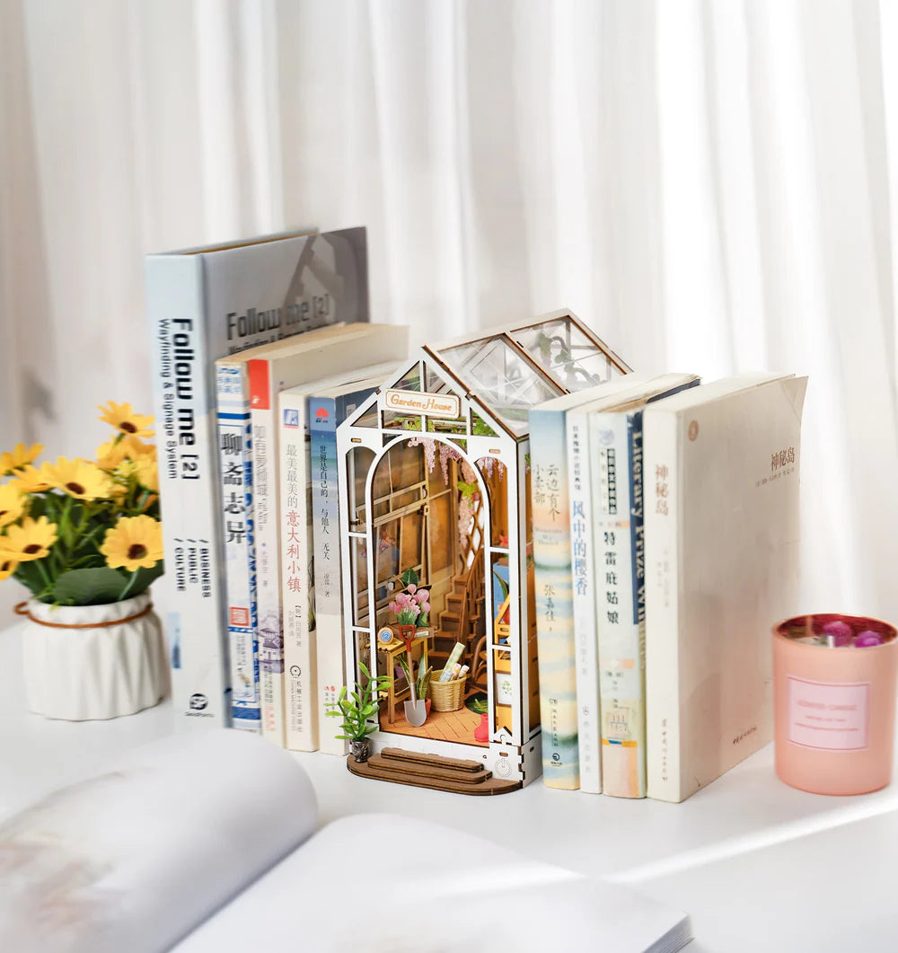 Hands Craft | Garden House