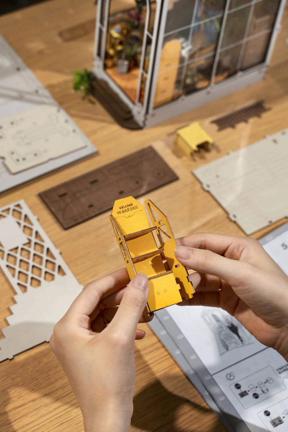 Hands Craft | Garden House