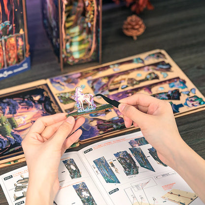 Hands Craft | Grace of the Forest with Dust Cover