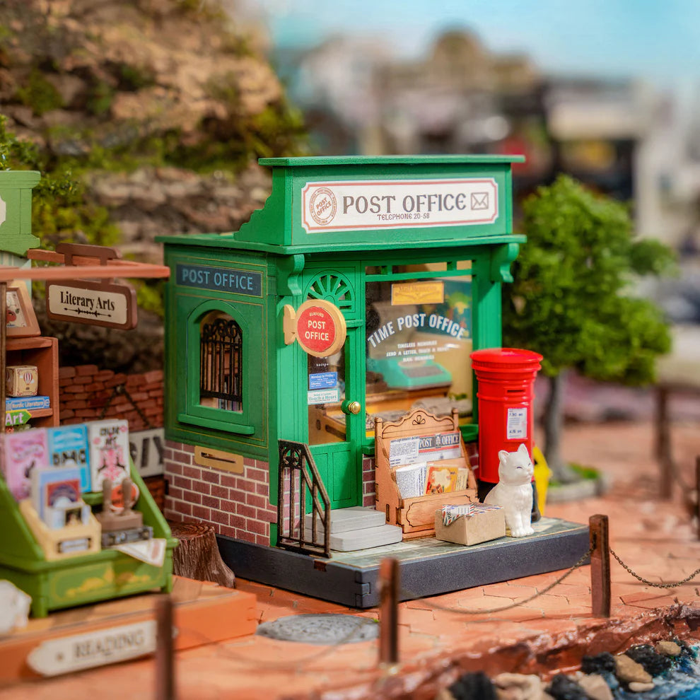 Hands Craft | Century Post Office