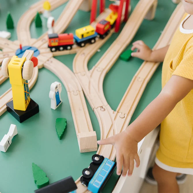 Melissa and Doug - Wooden Railway Set 130 Piece