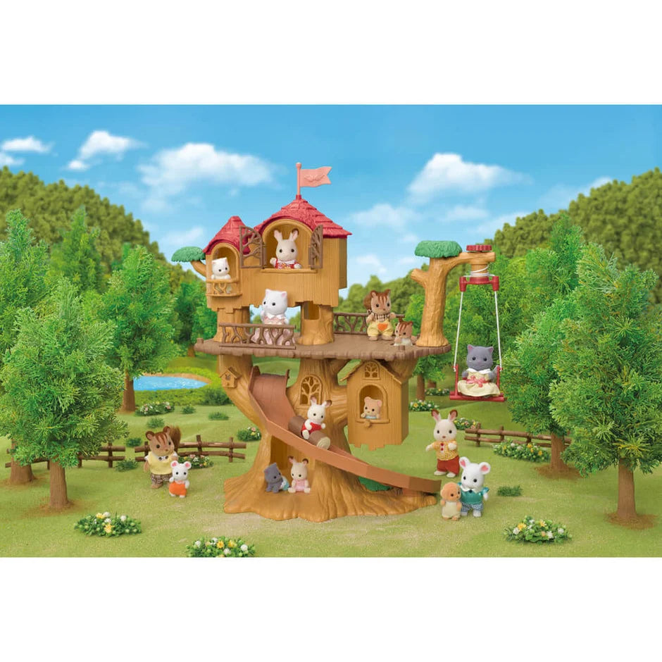Calico Critters Adventure Tree House Gift Set – Treehouse Playset with Koala Baby