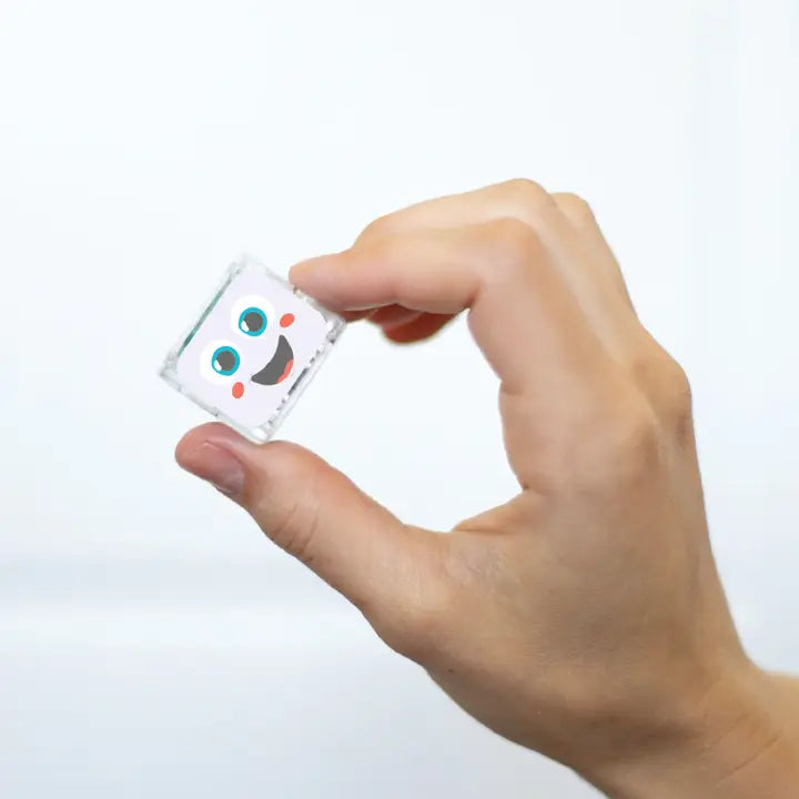 Glo Pals® Party Pal Light-Up Cubes 4 Pack - Limited Edition