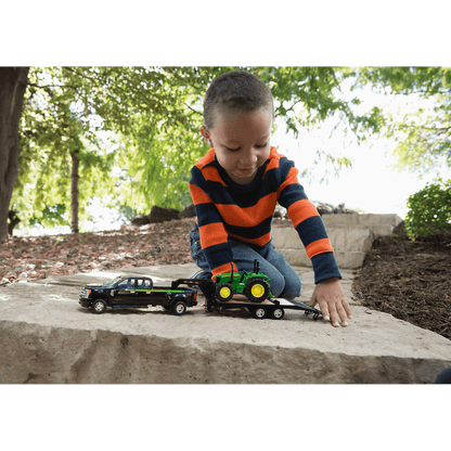 John Deere ERTL Ford F350 Pickup and Tractor Toy Set - 1:32 Scale