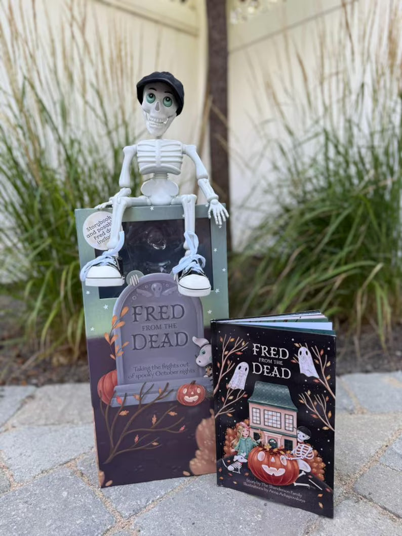 Fred from the Dead – Halloween Storybook & Posable Skeleton Set
