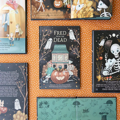 Fred from the Dead – Halloween Storybook & Posable Skeleton Set