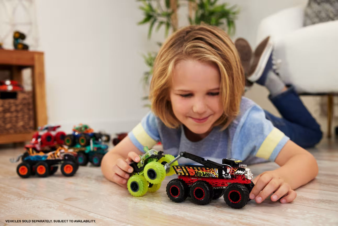 Hot Wheels Monster Trucks BIG RIGS - Assorted 1:64 Scale Die-Cast Toy Truck With 6 Wheels